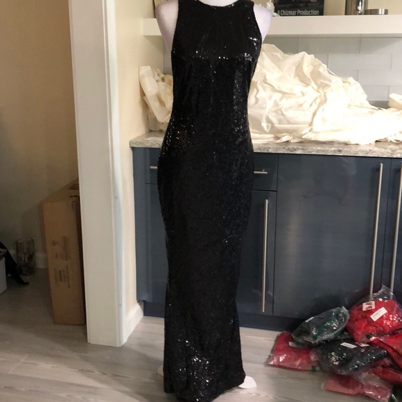 Fits 8-10 Black sequins crossover low back maxi - Picture 4 of 8